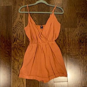 Windsor romper